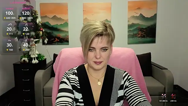 Julia Wilsone online show from December 20, 2025, 2:20 pm