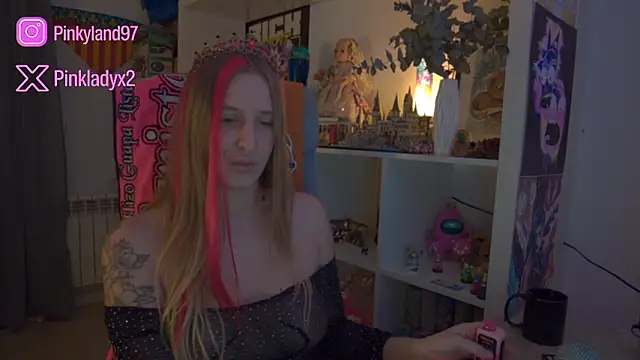 Pinkyladyxxx online show from February 15, 2026, 11:47 pm