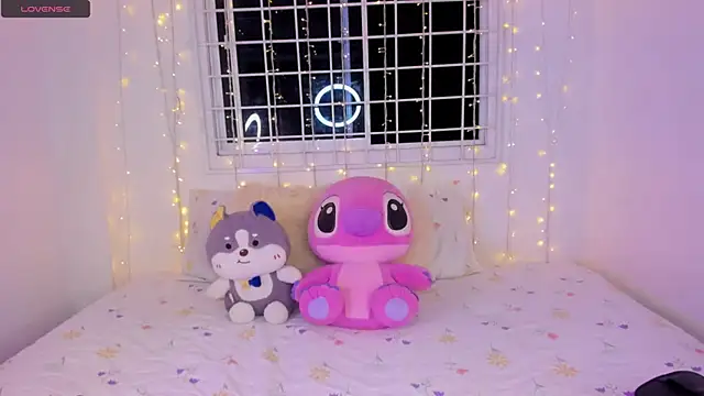 nicky peyton online show from September 10, 2025, 4:11 am