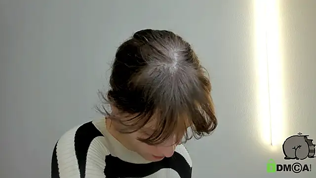 Alina Mills online show from November 4, 2025, 8:29 am