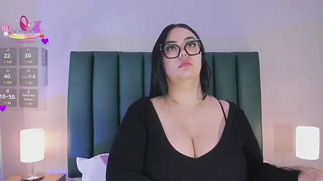 juicy led  online show from August 4, 2026, 11:04 am