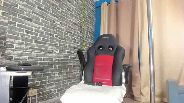 Snapshot of iam_samy_ chatting on February 28, 2026, 11:32 am iam samy online show from February 28, 2026, 11:32 am