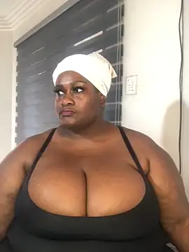 bustytitsxxx online show from March 15, 2025, 11:19 am