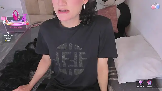 Black Rose2 online show from March 31, 2026, 11:45 am