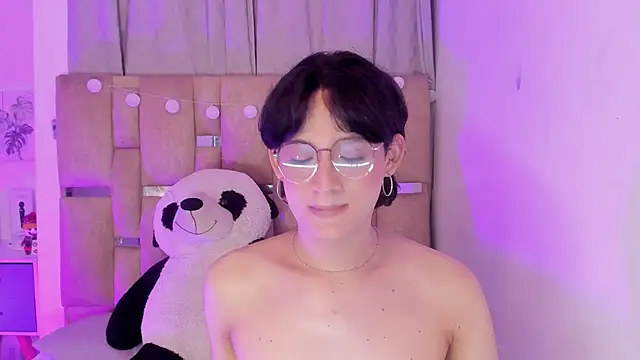 Black Rose2 online show from December 21, 2025, 11:45 am