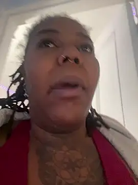 Snapshot of Goddess_Nafeesha chatting on February 18, 2026, 10:17 pm Goddess Nafeesha online show from February 18, 2026, 10:17 pm