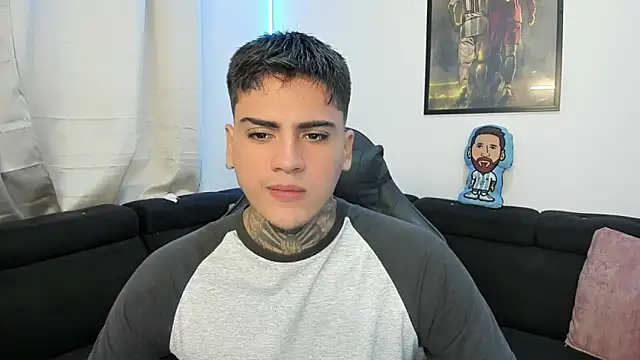 mad maxxx2 online show from February 21, 2025, 1:44 pm