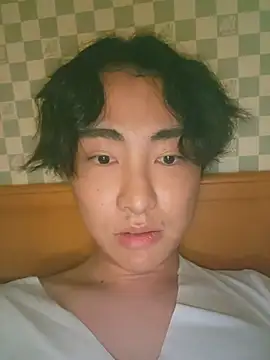 Snapshot of hitoshiatpwT chatting on July 6, 2026, 3:36 pm hitoshiatpwT online show from July 6, 2026, 3:36 pm