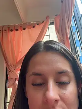 Alice milf  online show from April 24, 2026, 4:53 pm