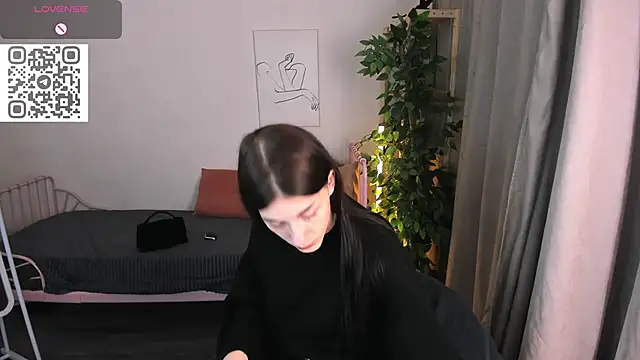 toooyour online show from November 7, 2025, 10:13 pm