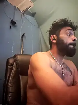 C8L3U online show from December 2, 2024, 11:07 am