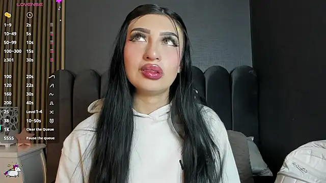 Nicolette ks  online show from February 20, 2026, 3:58 am