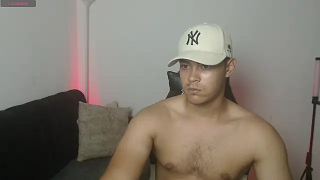 Snapshot of Iamdylan777 chatting on June 21, 2026, 3:01 am Iamdylan777 online show from June 21, 2026, 3:01 am