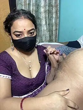 Snapshot of Sexi_rimi_bhabhi chatting on May 3, 2026, 6:00 pm Sexi rimi bhabhi online show from May 3, 2026, 6:00 pm