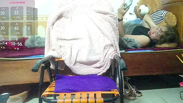 Snapshot of Jerry-Lan chatting on December 23, 2025, 4:34 am Jerry-Lan online show from December 23, 2025, 4:34 am