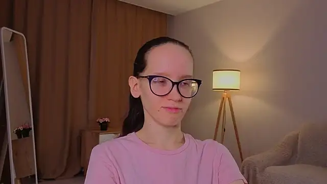 BettyBrowni online show from March 7, 2026, 4:12 pm