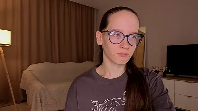 BettyBrowni online show from April 11, 2026, 4:10 pm