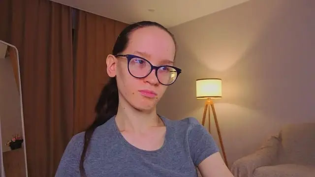 BettyBrowni online show from March 22, 2026, 4:08 pm