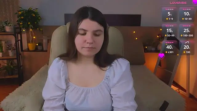 Snapshot of Viola__Shy chatting on May 16, 2026, 8:19 pm Viola Shy online show from May 16, 2026, 8:19 pm