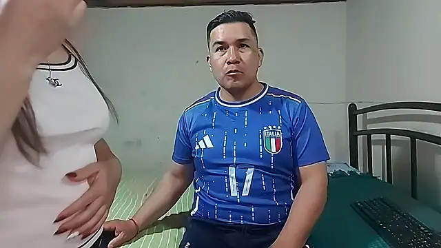 ferchoDC78 online show from February 13, 2026, 6:41 pm