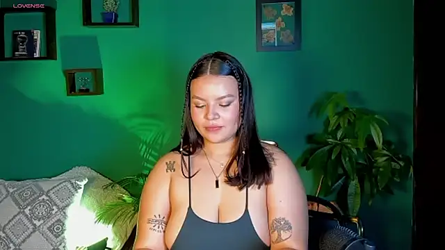 Anne Babb online show from September 23, 2025, 1:12 am