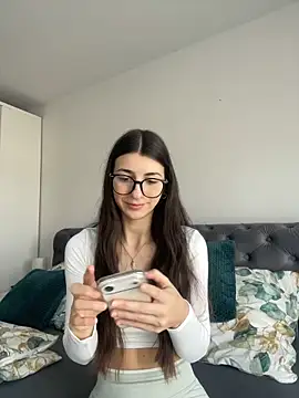 Wildberry  online show from March 20, 2026, 8:48 am