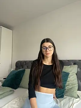 Wildberry  online show from March 3, 2026, 7:48 am