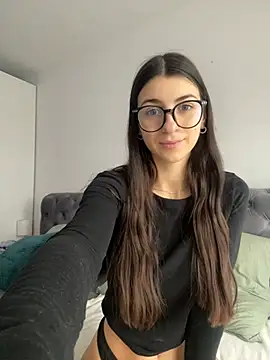 Wildberry  online show from February 9, 2026, 9:51 am