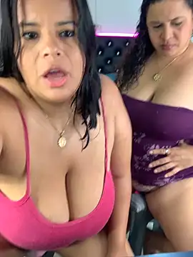 twocurvylatins online show from February 22, 2026, 12:13 am