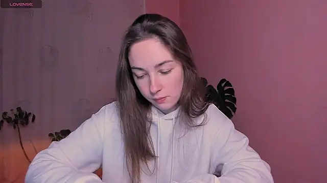 Snapshot of cClandesTina chatting on March 18, 2025, 7:22 pm cClandesTina online show from March 18, 2025, 7:22 pm