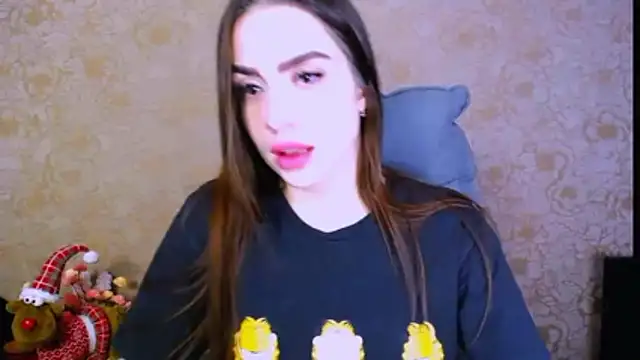  your fantasy girl online show from January 15, 2026, 1:03 pm