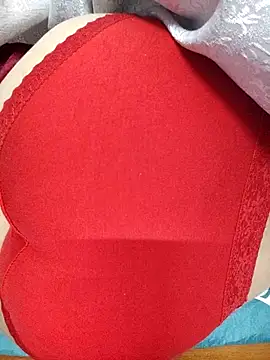 Haralushiaaa online show from November 26, 2025, 8:31 pm