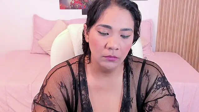  Lakshmi hotx online show from October 17, 2025, 7:15 pm