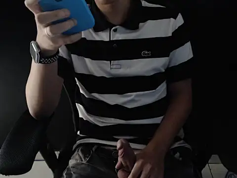 novinhsafadinh online show from December 2, 2024, 2:36 pm