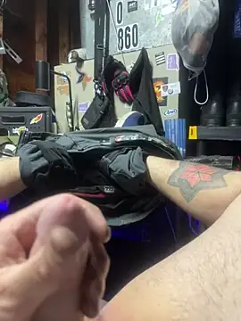 joeycbigcock online show from November 28, 2025, 12:44 am