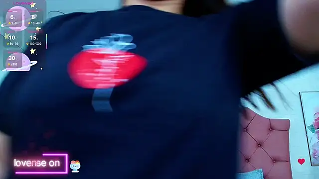 ThyaraJhons online show from November 12, 2025, 11:58 am