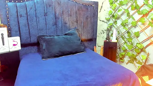 Amy hoy69 online show from March 19, 2026, 3:06 am