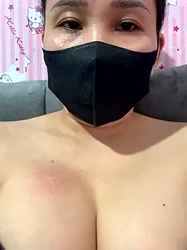 Asian girl13 online show from November 7, 2025, 4:55 pm