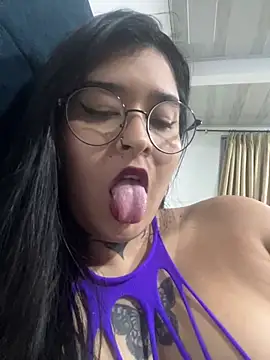 ZTahya online show from April 3, 2026, 1:45 am