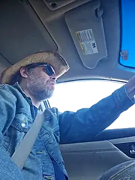 Snapshot of Geaux_Again chatting on March 3, 2025, 8:32 pm Geaux Again online show from March 3, 2025, 8:32 pm