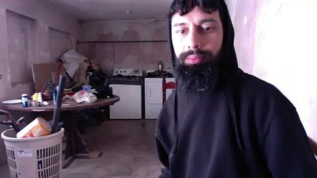 LoretoMx online show from November 17, 2025, 5:17 pm