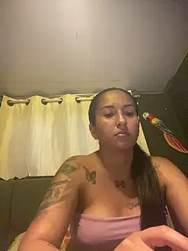 luna asss online show from March 3, 2026, 7:54 pm