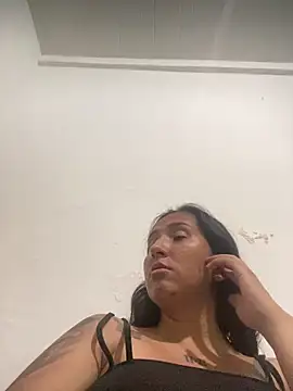 luna asss online show from March 10, 2026, 1:09 am