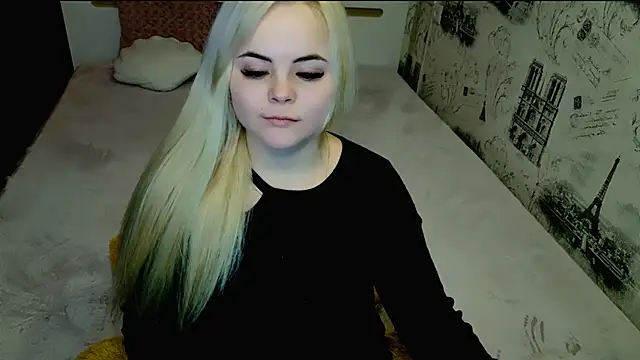 Snapshot of lovely-eyes chatting on February 13, 2026, 7:47 pm lovely-eyes online show from February 13, 2026, 7:47 pm