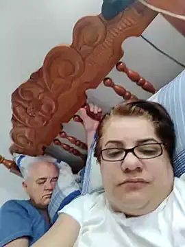 Snapshot of luzanetti chatting on December 24, 2024, 10:22 am luzanetti online show from December 24, 2024, 10:22 am