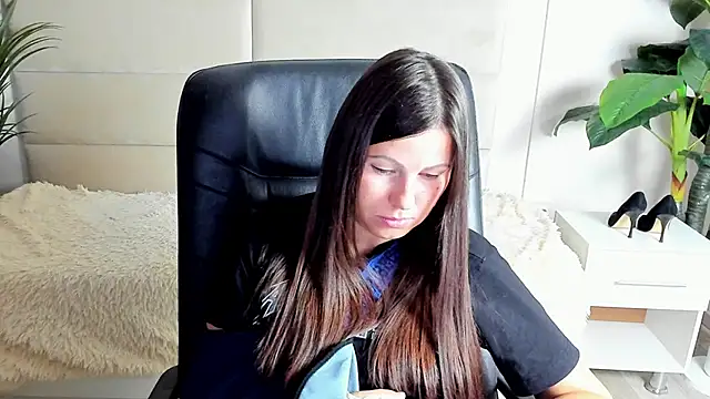 Dana  dom online show from October 26, 2025, 1:50 am