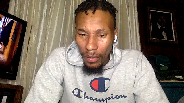 KingDerRico online show from November 8, 2025, 2:04 am