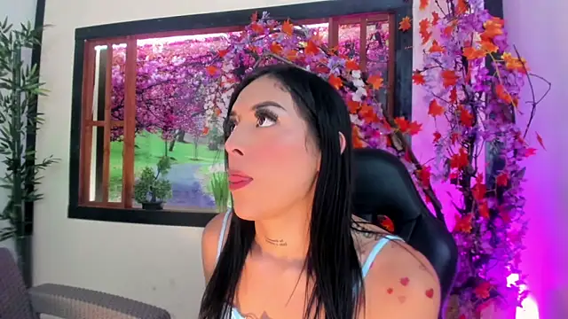 Snapshot of Susan_DiSantys chatting on March 9, 2025, 1:46 am Susan DiSantys online show from March 9, 2025, 1:46 am