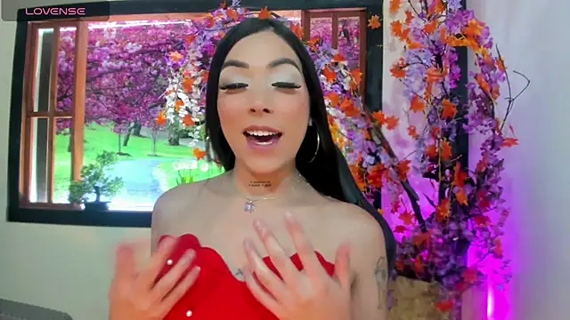 Snapshot of Susan_DiSantys chatting on February 24, 2025, 7:30 pm Susan DiSantys online show from February 24, 2025, 7:30 pm