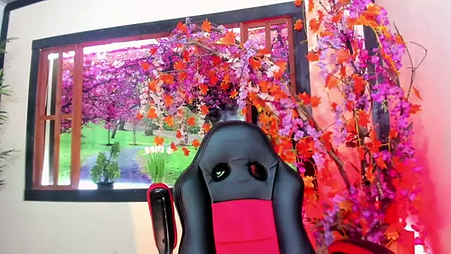 Snapshot of Susan_DiSantys chatting on February 27, 2025, 10:42 pm Susan DiSantys online show from February 27, 2025, 10:42 pm